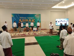 Asbak menggelar deklarasi dan istighosah di Gedung Arwaniyyah, Kamis (22/11/2024).