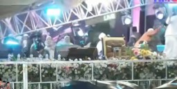 Atap panggung pengajian Gus Iqdam di Jati Blora ambruk (Memanggil.co/tangkapan layar)