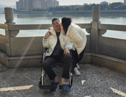 Pengacara Alvin Lim dan sang Istri (Memanggil.co/tangkapan layar Instagram)