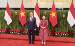 Ketua DPR RI Puan Maharani (kanan) dan Sekretaris Jenderal Partai Komunis Vietnam (PKV) To Lam (kiri) di Gedung Nusantara, Kompleks MPR/DPR/DPD, Jakarta, Selasa (11/3) (Memanggil.co/Antara)