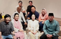 Potret Didit Hediprasetyo saat merayakan ulang tahunnya bersama anak presiden RI terdahulu, Minggu (23/3/2025) (Memanggil.co/Instagram: Annisa Pohan)