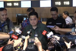 Menteri BUMN Saat Jumpa Pers pada Sabtu, 1/3/2025 (Memanggil.co/Antara)
