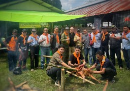 Anggota Perhimpunan Penempuh Rimba dan Pendaki Gunung, Wanadri yang berdomisili di Bogor, dan sekitarnya menggelar Halal Bihalal dan Silaturahmi di Ranch Sapi dan Domba di tempat Kang Dondy Brata - anggota Wanadri tahun 1986 di Kampung Cipopokol, Desa Pas