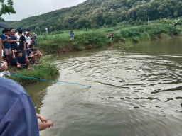 Embung Warugunung, Desa Warugunung, Kecamatan Pancur, Kabupaten Rembang, Kamis 17 April 2025) siang.(Foto: Rinduwan/Memanggil.co)