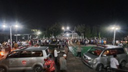 Prosesi pemakaman korban laka di rumah duka Kabupaten Tuban. (Memanggil.co/Abdul Rohman) 