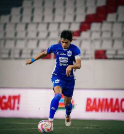 Salah satu pemain PSIS Semarang dalam sebuah laga Liga BRI 1 2025. (Foto: dok. Instagram PSIS)