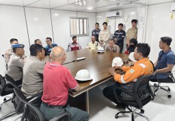 Pro Investasi, Polres Blora Pasang Badan Jadi Benteng Pabrik Kalsium di Jiken