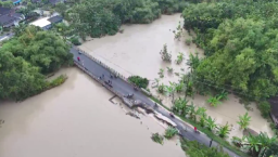 Hujan deras yang mengguyur Kabupaten Blora menyebabkan banjir di 10 kecamatan, merendam sedikitnya 1.600 rumah warga pada Senin 20 Mei 2025 malam.(Foto: BPBD Blora)
