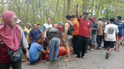 Korban sementara teridentifikasi atas nama Harjono,40, tahun, tinggal di sekitar Kantor Kecamatan Banjarejo, Blora, diketahui jatuh dari Jembatan Banjarejo, di atas Sungai Lusi, Blora. (Foto: dok. BPBD Blora)
