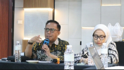 Direktur Urusan Agama Islam dan Pembinaan Syariah Arsad Hidayat. (Foto Kemenag)