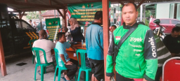 Polres Blora menggelar kegiatan bhakti kesehatan gratis untuk masyarakat, di halaman Polsek Cepu, Jumat (13/6/2025). Foto: Dok.pribadi/Sobirin.