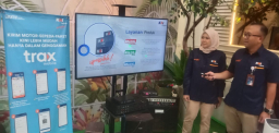 Wisesa Witaraga, Manajer Wilayah Timur KAI Logistik, saat memberikan keterangan pers Kamis (26/6/2025). Foto Diskominfo Jatim.