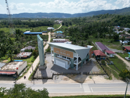 Masjid Al Ikhlas yang dibangun oleh PT. TMMS di Lampuko, Moramo, Konawe Selatan. (hms)
