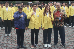 mahasiswa Universitas Negeri Semarang (Unnes), yang melaksanakan kuliah kerja nyata (KKN). Foto Pemrov Jateng.