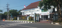 Kantor Kejaksaan Negeri (Kejari) Tuban.
