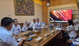 Tiga RSUD di Kabupaten Blora ketika membahas perkembangan rumah sakit di lingkungan Pemkab Blora. (Dok. RSUD Cepu/Memanggil.co)