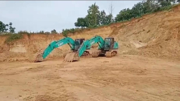 Aktivitas tambang di wilayah Kabupaten Tuban. (Foto: Abdul Rohman/Memanggil.co)