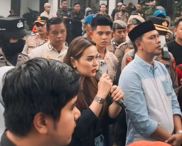 Karina Soerbakti Terima Aspirasi Mahasiswa Saat Aksi di DPRD Kota Bogor