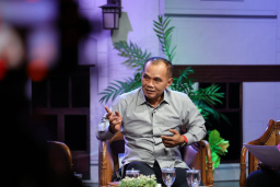 Sumanto Politisi Asal PDIP saat dialog di TVRI Jateng. (Red/Ist)
