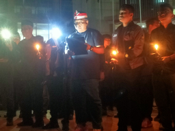 Rektor Unesa Nurhasan ajak seruan Damai pada Doa Bersama ( Adji/Memanggil.co)