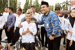 Pak Yasir, Sosok Difabel yang Menginspirasi di Tengah Ribuan ASN Baru Blora