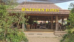Keboen Djati Tempat Makan Nuansa Tradisional (Foto: Tiara Indira)