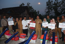 Puting Beliung 'Mengamuk', Bupati Arief Rohman Gerak Cepat Bantu Warga Getas