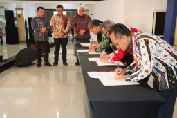 Penandatanganan kesepakatan bersama.