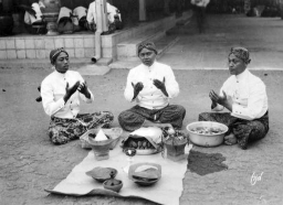 Ragam Hidangan Slametan Pernikahan: Tradisi Sakral dalam Primbon Betaljemur Adammakna