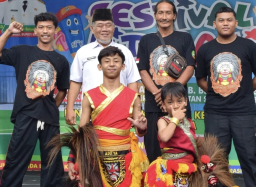 Festival Literasi Blora 2025 Hari Kedua: Panggung Seni, Budaya, dan Antusiasme Peserta Semakin Menggema