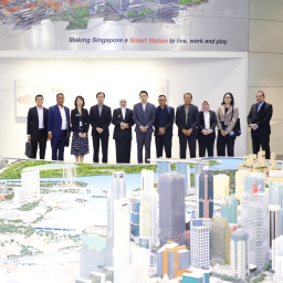 Gubernur Khofifah : Pembangunan dan Tata Ruang Smart City Singapura Diharapkan Segera Diikuti Kota di Jatim