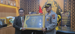 Miliki Kepedulian Sosial Tinggi, Kapolres Rembang, Dhanang Bagus Anggoto Raih Dua Penghargaan