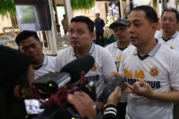 Perdayakan Ekonomi Lokal, Pemkot Surabaya  Prioritaskan Tukang Lokal dan Terapkan Sanksi Tegas