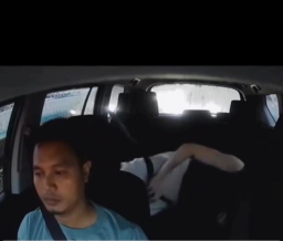 Tahan Banting Mental Diuji: Viral Turis Korea Frustrasi Hingga "Tantrum" Akibat Horor Macet Jakarta!