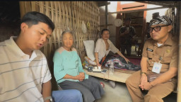 Didukung Bupati Blora, Influencer Evakuasi Warga dengan Luka Parah untuk Amputasi