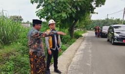 Bupati Harno Tinjau Dua Proyek Jalan di Rembang, Pastikan Kualitas Sudah Sesuai