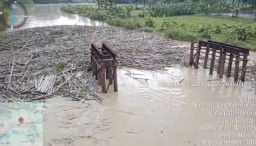 Cegah Blora Kebanjiran, Kerja Bakti Pembersihan Sampah Sungai Lusi Digelar di Desa Ngilen Kunduran