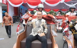 Prabowo Salurkan 200 Becak Listrik untuk Lansia Surabaya, DPRD: Solusi Konkret Ekonomi Rakyat 