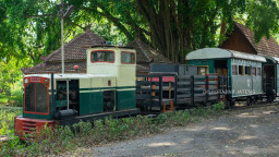 Jadwal Kereta Wisata Loco Tour Cepu Januari 2026 Resmi Dibuka