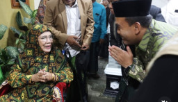 Gus Arief Hadiri Haul Ummi Hj. Nurul Habibah di Ponpes MQ Rohmah Al Falah Cepu