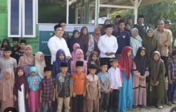 Bupati Blora Bersama PWNU Jateng Salurkan Bantuan Rp230 Juta untuk Korban Banjir di Aceh Timur