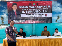 Reses di Karanganyar: Sumanto Terima Keluhan Sampah dan Banjir, Tawarkan Solusi serta Janji Atasi Prioritas