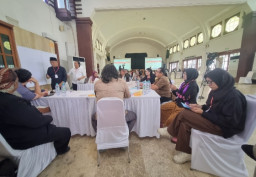 Digitalisasi Disbudpar Kota Surabaya Diprotes Seniman, Pemilihan Pengurus Dinilai Mirip Indonesian Idol