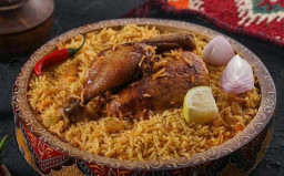 Ramadan 2026, Tempat Buka Puasa di Surabaya Diserbu Warga