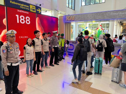 Bantu Pemudik, Aksi Nyata Mahasiswa Untag Surabaya di Masa Angkutan Lebaran 2026