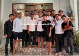 Momen Hangat Pratama Arhan di Kampung Halaman, Kumpul Bareng Reunian dengan Sahabat Lama di Blora