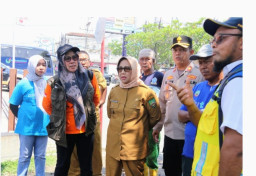 Tinjau Lokasi Banjir Cepu, Wabup Blora Ungkap Akar Masalah dan Solusi Jangka Panjang