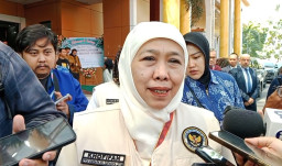 Kasus Dugaan Korupsi ESDM Jatim Mengemuka, Khofifah: Hormati Proses Hukum yang Berjalan