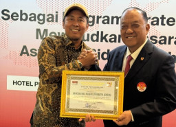 UNESA Raih Penghargaan Bergengsi dari KONI, Didorong Jadi Pusat Sport Intelligence Indonesia