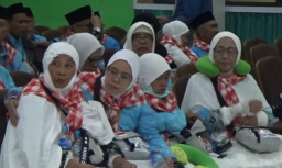 Embarkasi Surabaya Berangkatkan 17.835 Jemaah Haji